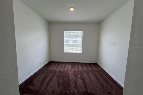 Townhouse in Davenport, Florida 3 bedrooms, 159.79 sq.m. № 1787572 - photo 18