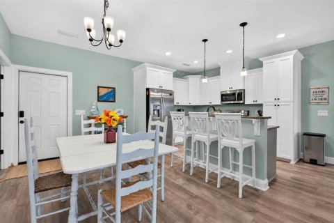 Villa ou maison à vendre à Carrabelle, Floride: 3 chambres, 125.42 m2 № 2409944 - photo 9