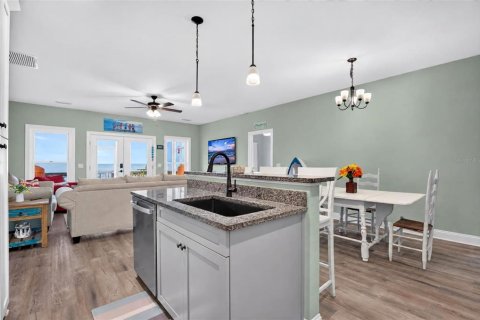 Villa ou maison à vendre à Carrabelle, Floride: 3 chambres, 125.42 m2 № 2409944 - photo 17
