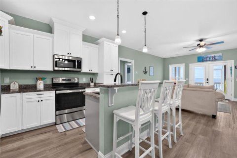 Villa ou maison à vendre à Carrabelle, Floride: 3 chambres, 125.42 m2 № 2409944 - photo 11