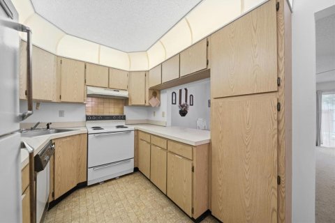 Condominio en venta en Tarpon Springs, Florida, 2 dormitorios, 96.71 m2 № 2098092 - foto 8