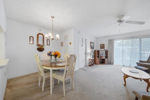 Condominio en venta en Tarpon Springs, Florida, 2 dormitorios, 96.71 m2 № 2098092 - foto 5