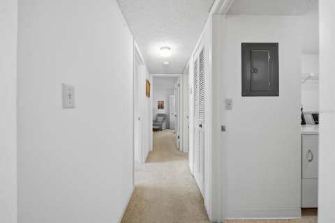 Condominio en venta en Tarpon Springs, Florida, 2 dormitorios, 96.71 m2 № 2098092 - foto 9
