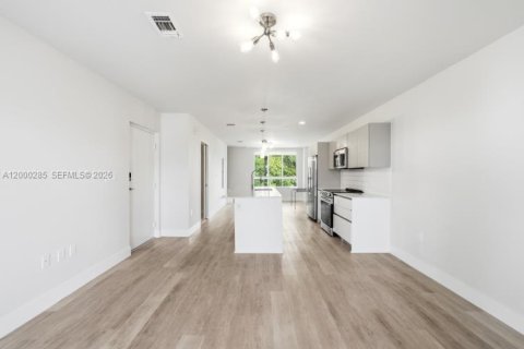 Condominio en venta en Miami, Florida, 2 dormitorios, 129.32 m2 № 2186059 - foto 13