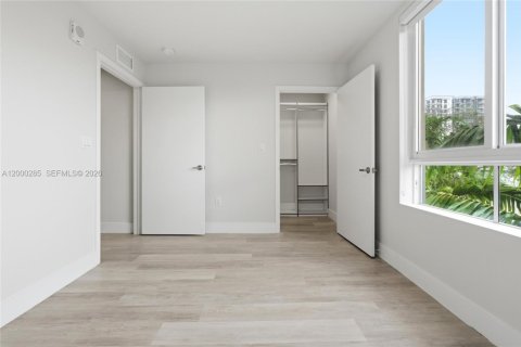 Condominio en venta en Miami, Florida, 2 dormitorios, 129.32 m2 № 2186059 - foto 21