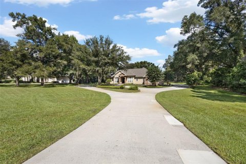 Casa en venta en Newberry, Florida, 4 dormitorios, 302.68 m2 № 2386257 - foto 2