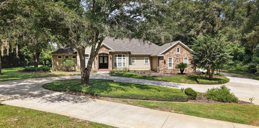 Casa en Newberry, Florida 4 dormitorios, 302.68 m2 № 2386257