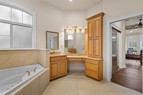 Casa en venta en Newberry, Florida, 4 dormitorios, 302.68 m2 № 2386257 - foto 18