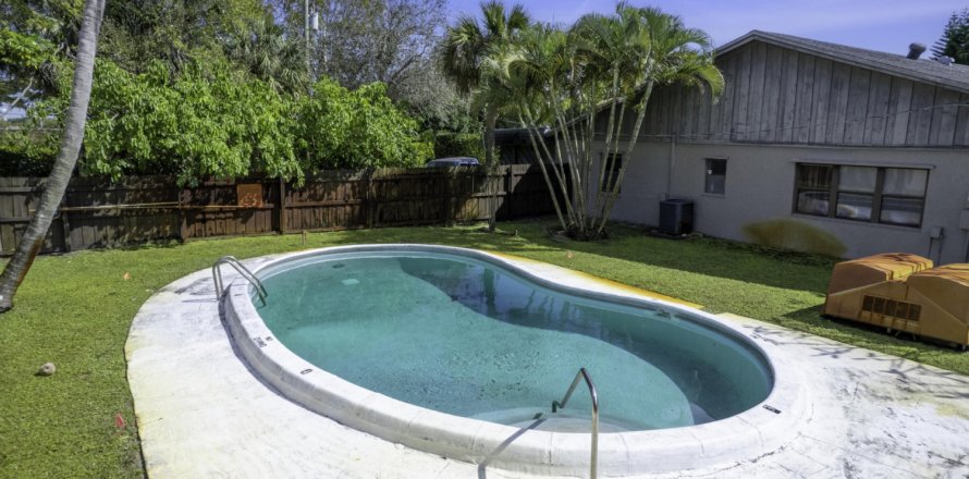 Condominio en Delray Beach, Florida, 2 dormitorios  № 962422