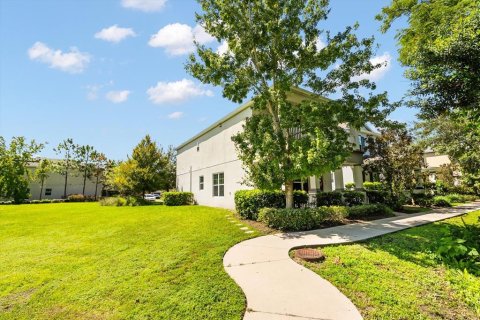 Casa en venta en Orlando, Florida, 3 dormitorios, 170.75 m2 № 1911861 - foto 3