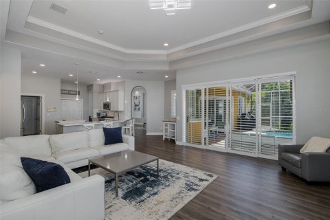 House in Trinity, Florida 4 bedrooms, 262.17 sq.m. № 1870625 - photo 26