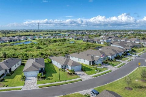 House in Parrish, Florida 2 bedrooms, 130.06 sq.m. № 2236860 - photo 4