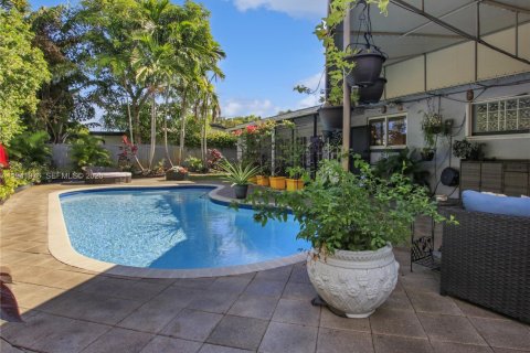 Casa en alquiler en Oakland Park, Florida, 3 dormitorios, 150.32 m2 № 1998974 - foto 25