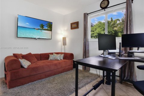 Casa en alquiler en Oakland Park, Florida, 3 dormitorios, 150.32 m2 № 1998974 - foto 20