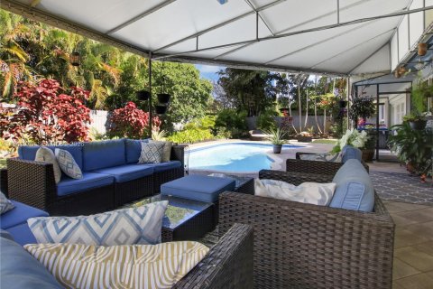 Casa en alquiler en Oakland Park, Florida, 3 dormitorios, 150.32 m2 № 1998974 - foto 29