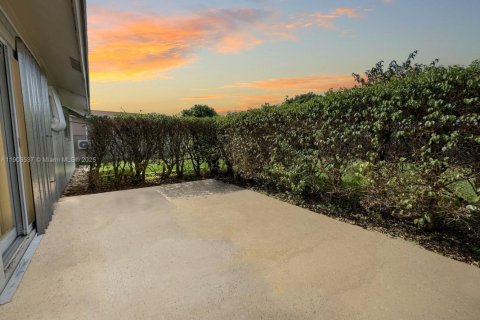 Villa ou maison à vendre à Tamarac, Floride: 2 chambres, 87.33 m2 № 1963535 - photo 27