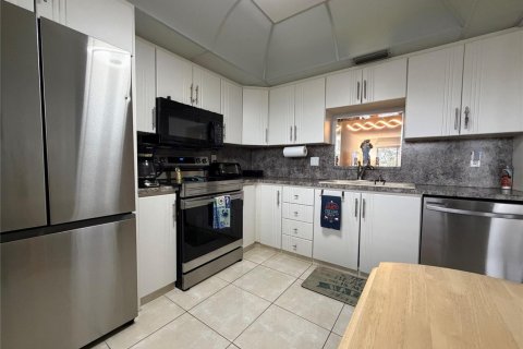 Copropriété à louer à Coconut Creek, Floride: 2 chambres, 107.4 m2 № 2085492 - photo 24