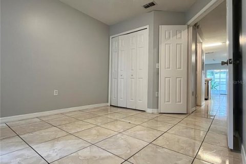 Adosado en venta en Kissimmee, Florida, 3 dormitorios, 128.21 m2 № 2234531 - foto 4