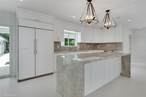Casa en venta en South Miami, Florida, 4 dormitorios, 246.28 m2 № 2168468 - foto 12