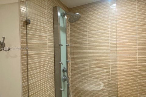 Copropriété à louer à Fort Lauderdale, Floride: 2 chambres, 111.48 m2 № 2153420 - photo 18