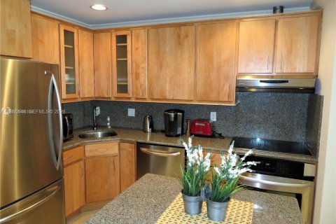 Copropriété à louer à Fort Lauderdale, Floride: 2 chambres, 111.48 m2 № 2153420 - photo 7
