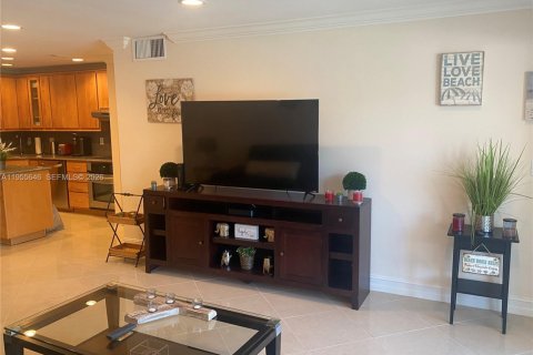 Copropriété à louer à Fort Lauderdale, Floride: 2 chambres, 111.48 m2 № 2153420 - photo 5