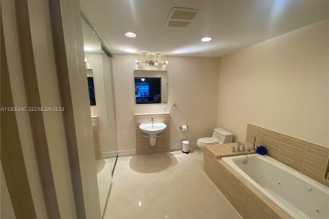 Copropriété à louer à Fort Lauderdale, Floride: 2 chambres, 111.48 m2 № 2153420 - photo 13