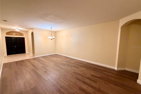 Casa en venta en Ocoee, Florida, 4 dormitorios, 207.92 m2 № 2383806 - foto 5