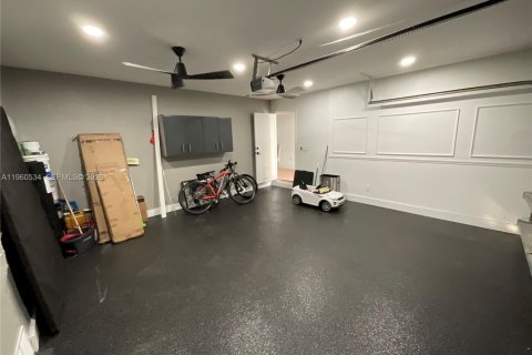 Casa en alquiler en Hialeah, Florida, 3 dormitorios, 146.6 m2 № 2024951 - foto 22