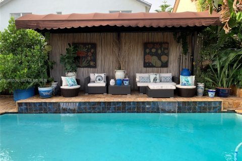 Casa en alquiler en Hialeah, Florida, 3 dormitorios, 146.6 m2 № 2024951 - foto 18