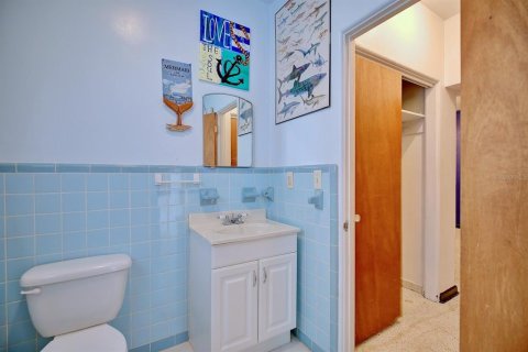 House in Avon Park, Florida 3 bedrooms, 197.79 sq.m. № 1917880 - photo 7