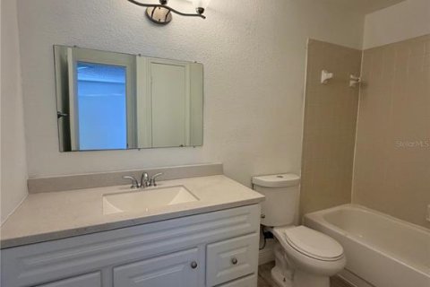 Condo in Orlando, Florida, 2 bedrooms  № 2230623 - photo 18