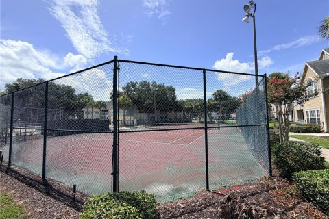 Condo in Orlando, Florida, 2 bedrooms  № 2230623 - photo 30