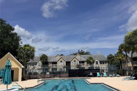 Condo in Orlando, Florida, 2 bedrooms  № 2230623 - photo 27