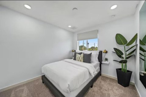 Touwnhouse à louer à Riviera Beach, Floride: 4 chambres, 128.86 m2 № 2392538 - photo 13