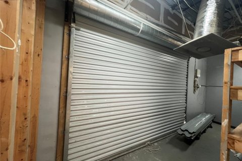 Снять в аренду коммерческую недвижимость в Клируотер, Флорида 3061.59м2, № 212846 - фото 26