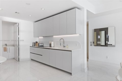 Снять в аренду кондоминиум в Санни-Айлс-Бич, Флорида 2 спальни, 158.31м2, № 2060399 - фото 12