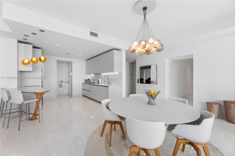 Снять в аренду кондоминиум в Санни-Айлс-Бич, Флорида 2 спальни, 158.31м2, № 2060399 - фото 10