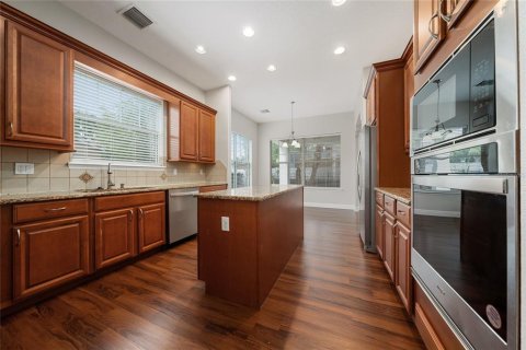 House in Windermere, Florida 4 bedrooms, 284.19 sq.m. № 1549712 - photo 29