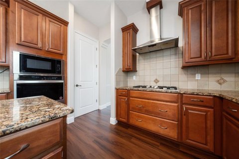 House in Windermere, Florida 4 bedrooms, 284.19 sq.m. № 1549712 - photo 28