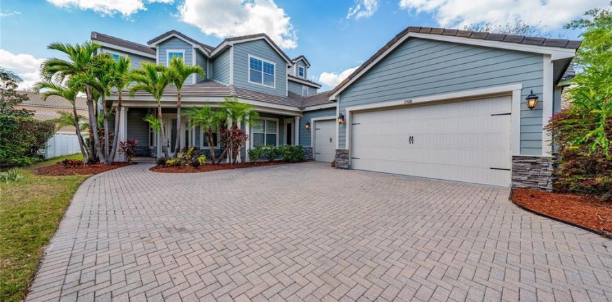House in Windermere, Florida 4 bedrooms, 284.19 sq.m. № 1549712