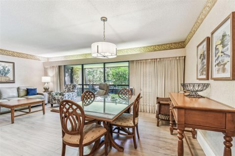 Condo in Palm Harbor, Florida, 2 bedrooms  № 1755026 - photo 19