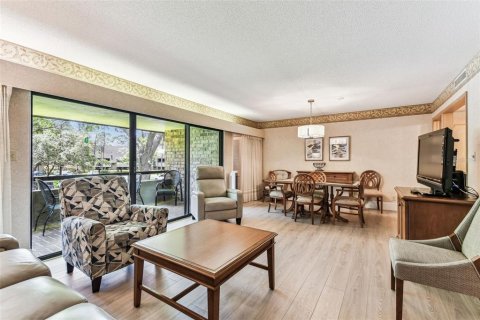 Condo in Palm Harbor, Florida, 2 bedrooms  № 1755026 - photo 13