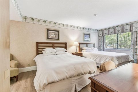 Condo in Palm Harbor, Florida, 2 bedrooms  № 1755026 - photo 26