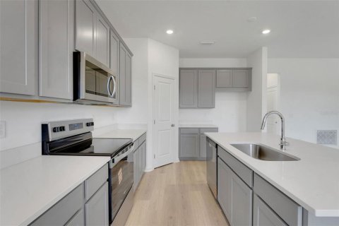 Casa en venta en Winter Haven, Florida, 4 dormitorios, 163.32 m2 № 2227235 - foto 17