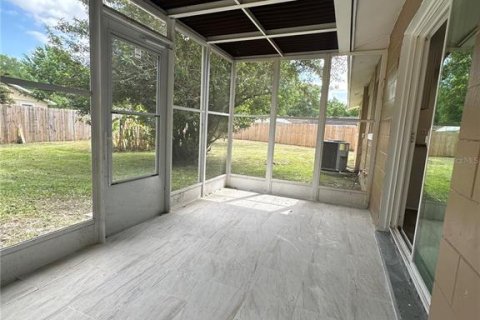 Casa en alquiler en Orlando, Florida, 4 dormitorios, 118.26 m2 № 2100331 - foto 14