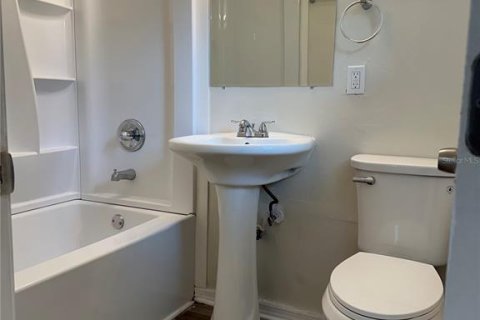 Casa en alquiler en Orlando, Florida, 4 dormitorios, 118.26 m2 № 2100331 - foto 13