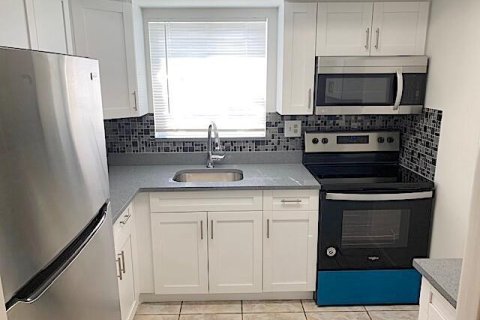 Copropriété à vendre à West Palm Beach, Floride: 1 chambre, 56.86 m2 № 2245380 - photo 2