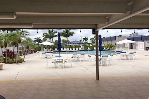 Copropriété à vendre à West Palm Beach, Floride: 1 chambre, 56.86 m2 № 2245380 - photo 13