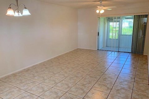 Copropriété à vendre à West Palm Beach, Floride: 1 chambre, 56.86 m2 № 2245380 - photo 7